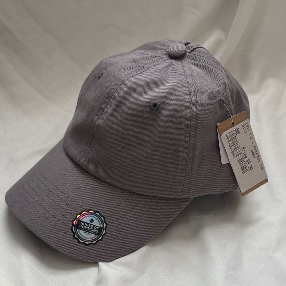 Gray Baseball Cap/ Ponytail slot